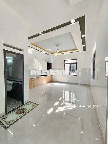 Gia Khải Luxury Bến Cát – Giá 2,38 tỷ, SHR