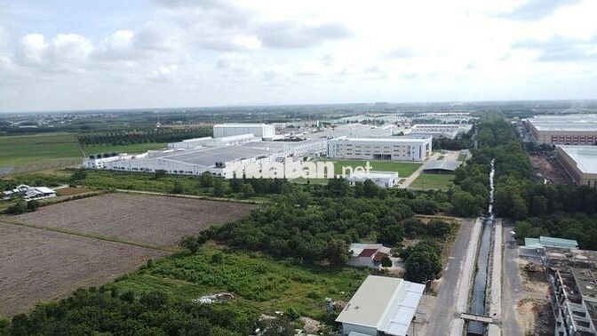 7m mặt tiền đường bê tông. Ngay KCN Phước Đông. 700tr