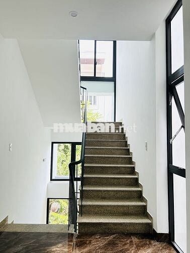 CHO THUÊ VĂN PHÒNG – TÒA NHÀ MỚI XÂY, VỊ TRÍ KHU HOÀ XUÂN