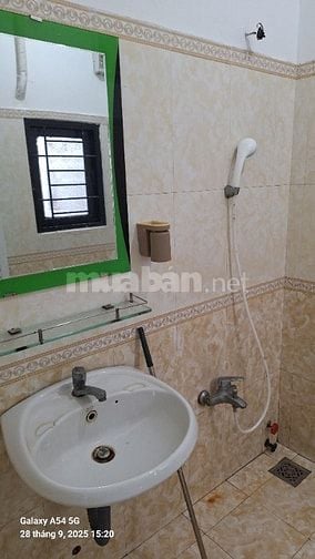 Cho thuê phòng 66/17a Nhiêu Tứ p 7 3,5 tr