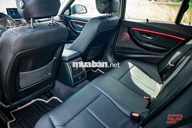 BMW 320i SẢN XUẤT 2016 BẢN KỈ NIỆM