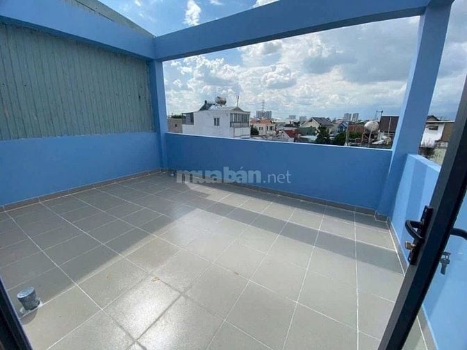 CHO THUÊ NHÀ 3 TẦNG MỚI XÂY 100% - GẦN CAO ĐẲNG CÔNG THƯƠNG. QUẬN 9