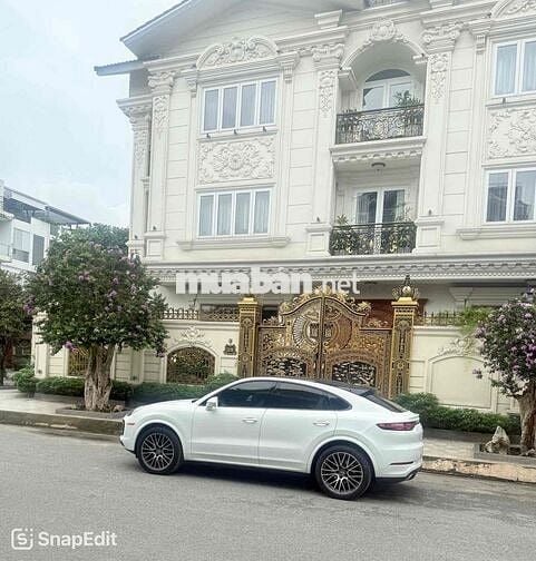 Porsche Cayenne 2020 Coupe - Ít đi, phong thuỷ tốt