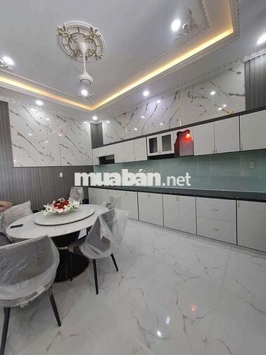 Bán nhà mới  1 trệt+1 lầu 5×36 ngay KCN cầu tràm