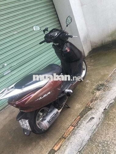 Cần bán xe lead 110 , về quê