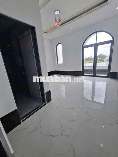Bán nhà mới  1 trệt+1 lầu 5×36 ngay KCN cầu tràm