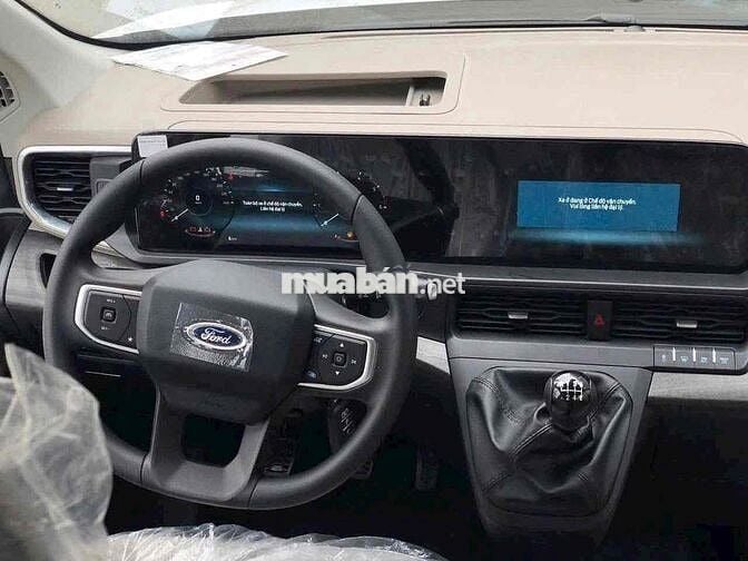 Ford Transit 2025 Premium+