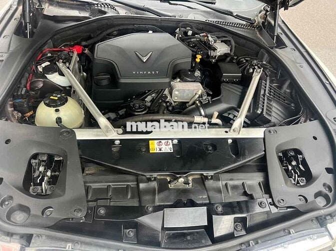 VinFast Lux A2.0 2019 - 53000 km