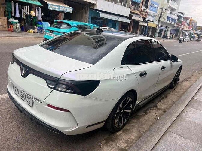VinFast Lux A2.0 2019 - 53000 km