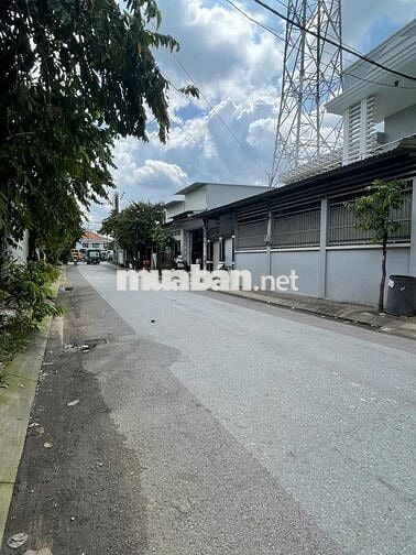 Cho thuê kho, nhà xưởng 270m2 Đường M1,ngay KCN TÂN BÌNH giá 25TR TL