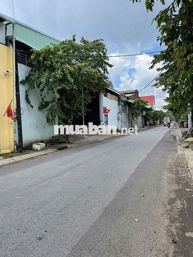 Cho thuê kho, nhà xưởng 270m2 Đường M1,ngay KCN TÂN BÌNH giá 25TR TL