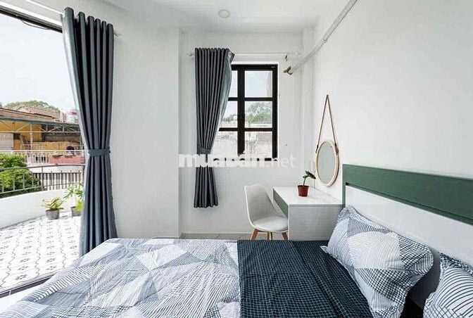 Căn Hộ Tách Bếp - 40m2 - Ban Công - Full Nội Thất - Cv Gia Định.