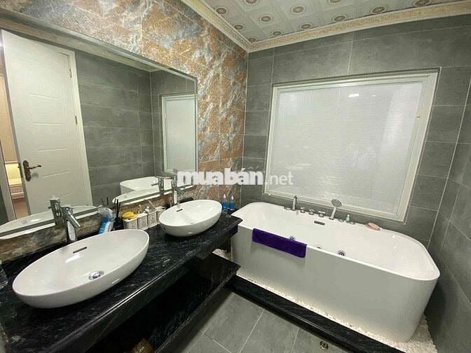 Tòa Căn Hộ & Văn Phòng - Thang Máy - Nội Thất Cao Cấp