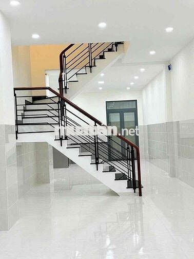 Cho Thuê Nhà MT Huỳnh Văn Một giao Luỹ Bán Bích 1 trệt 3 lầu 80m2
