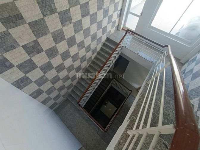 Cho nhà làm Trg Mầm non, Trg tâm Tieng anh-Tin hoc, Dạy thêm-Học thêm