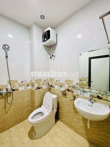 VIP! Trương Định nhà đẹp mặt ngõ thông,2 thoáng,full nội thất 45m2 *5T