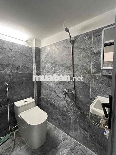 CĂN HỘ THIẾT KẾ SANG TRỌNG SẴN NỘI THẤT