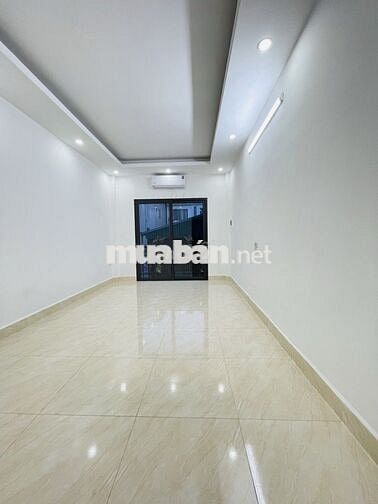 VIP! Trương Định nhà đẹp mặt ngõ thông,2 thoáng,full nội thất 45m2 *5T
