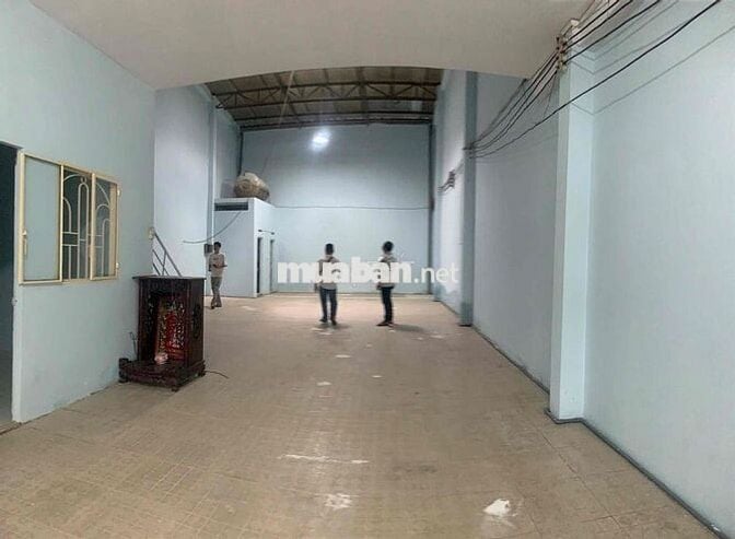 nhà xưởng cho thuê có gác lửng giá 20tr/th