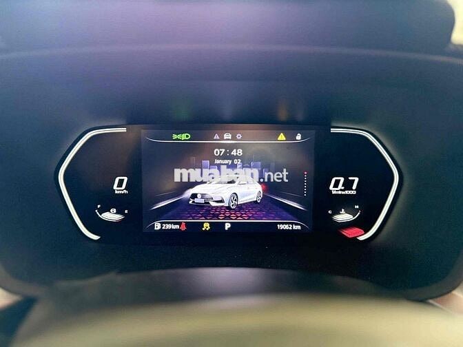 MG MG5 luxury 2024 - 19000 km