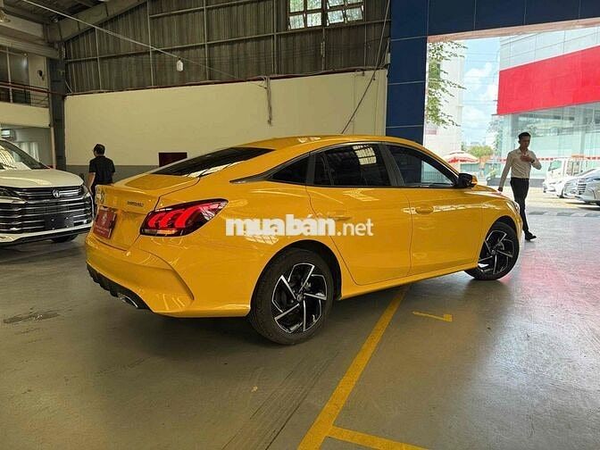 MG MG5 luxury 2024 - 19000 km