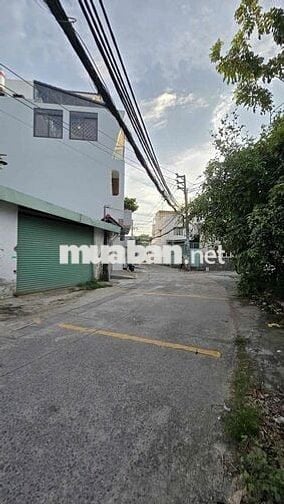 ✅ Cho thuê xưởng gần ngã tư Trung Chánh - TDT 300m2, DTX hơn 200m2,