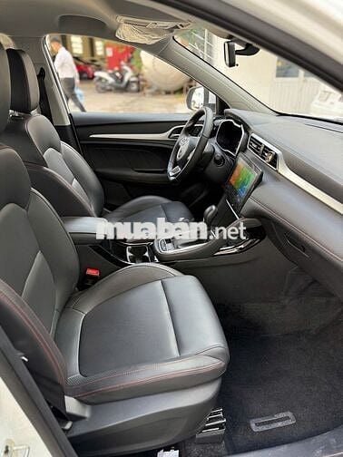 MG ZS STD - Sản xuất 2025 - Odo lướt 10.000km