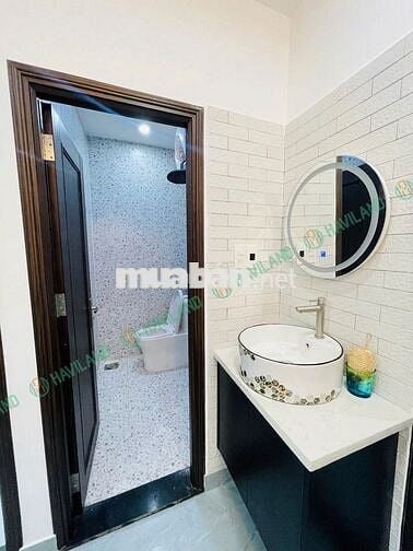 🏡 CHO THUÊ NHÀ NGUYÊN CĂN 3 PHÒNG NGỦ – NGAY TRUNG TÂM TP