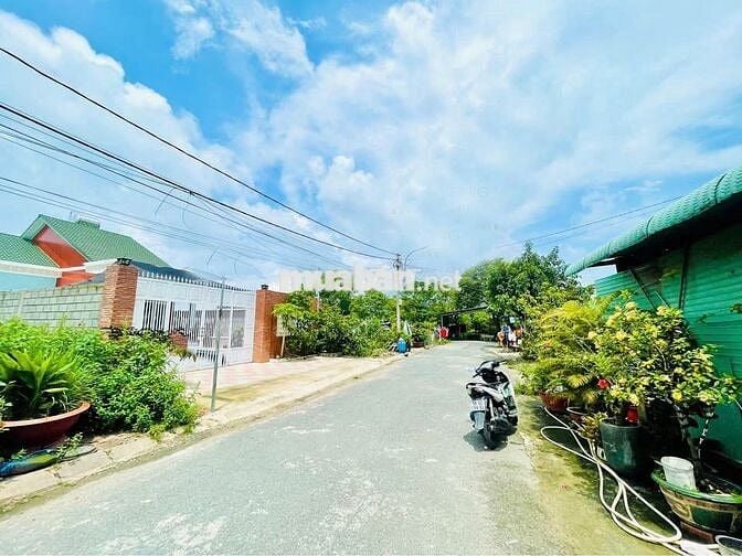 ĐẤT NHÀ VƯỜN, NHÀ TRỌ,NGAY KCN TÂN PHÚ TRUNG,10M X 32M, GIÁ 650 TRIỆU.