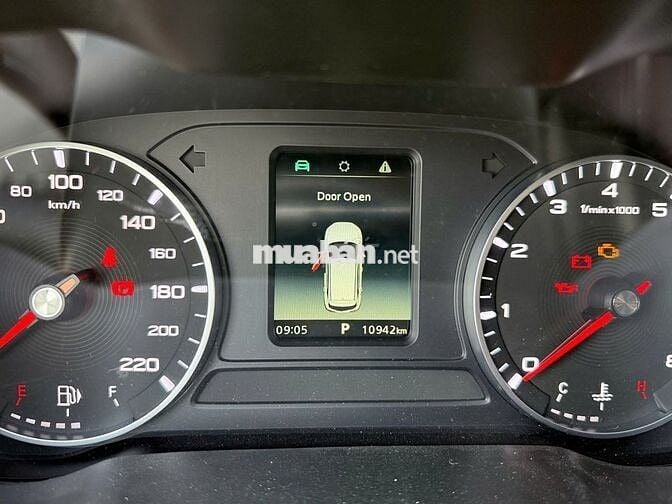 MG ZS STD - Sản xuất 2025 - Odo lướt 10.000km