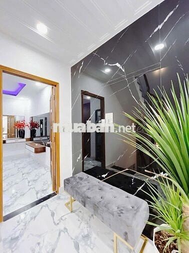 Cho thuê phòng trong nhà nguyên căn1135 huỳnh tấn phát quận 7 giá 3tr5