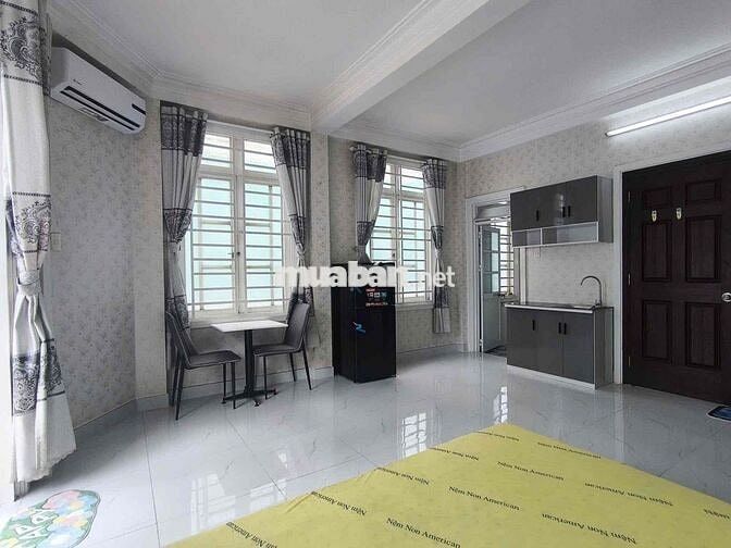 Phòng trọ cho thuê giá rẻ, có bancol , máy giặt riêng, gần Lotte Q7