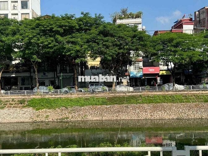 Cho thuê cửa hàng 50m2, 35 phố Quan Hoa, quận Cầu Giấy
