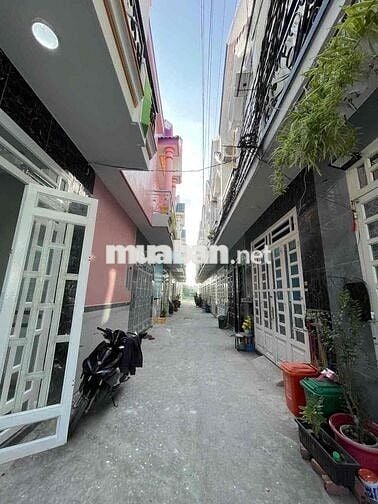 ( BÁN NHÀ 750TR CAM KẾT ĐÚNG GIÁ ) VỊ TRÍ NGAY CHỢ ĐÌNH 2PN ,1 P THỜ