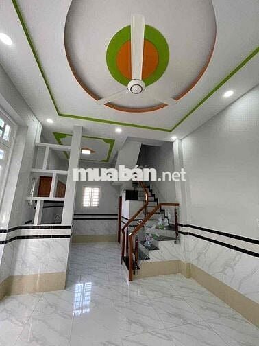 ( BÁN NHÀ 750TR CAM KẾT ĐÚNG GIÁ ) VỊ TRÍ NGAY CHỢ ĐÌNH 2PN ,1 P THỜ