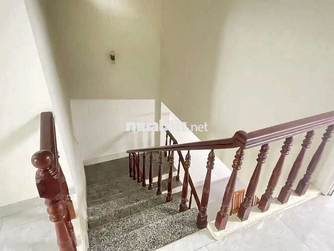 🛑 CHO THUÊ NHÀ 2 TẦNG ĐƯỜNG: VŨ QUỲNH - 3PN - SÁT BIỂN