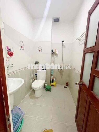 Hẻm xe hơi Dương Quảng Hàm - Ngay đại học Văn Lang | 70m2(4.1x17)A4 |