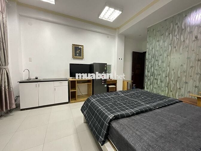 PHÒNG FULL NỘI THẤT BAN CÔNG LỚN NGAY CHỢ BÀ CHIỂU GIÁP Q3,PHÚ NHUẬN