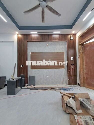 NHÀ RỘNG RÃI- GẦN BẾN XE 91B - METRO