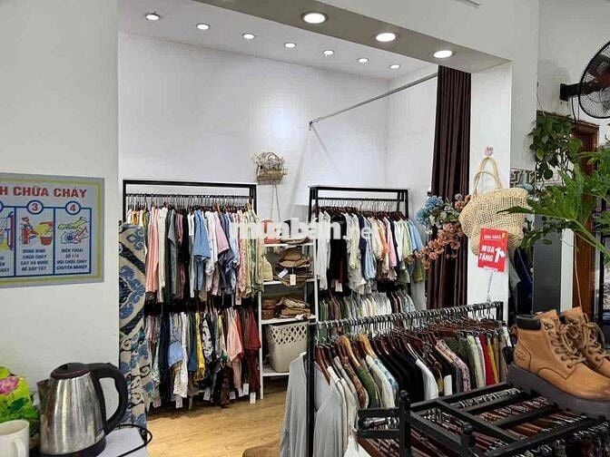 Cho thuê cửa hàng 50m2, 35 phố Quan Hoa, quận Cầu Giấy