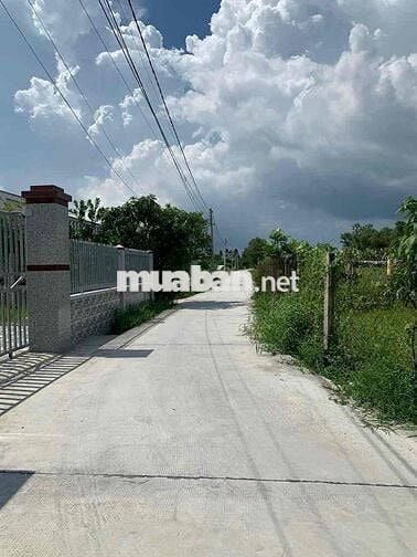 Lô góc 600m2 gần Vinhome Hậu nghĩa