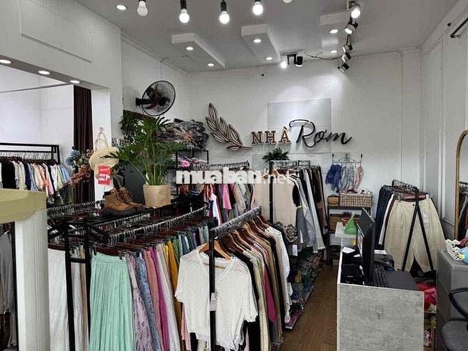 Cho thuê cửa hàng 50m2, 35 phố Quan Hoa, quận Cầu Giấy