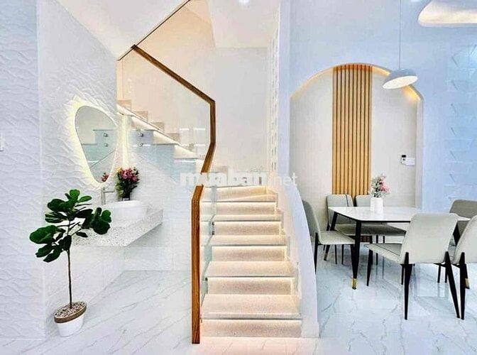 SIÊU PHẨM NHÀ PHỐ NGAY LÊ QUANG ĐỊNH,P1,GÒ VẤP-GIÁ:5TỶ250/65M2(5X13)