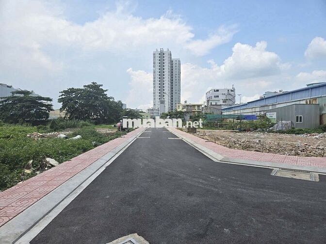 Bán đất 131 An Dương Vương – Vị trí đẹp, 50m2 giá 4,5ty, sổ hồng riêng