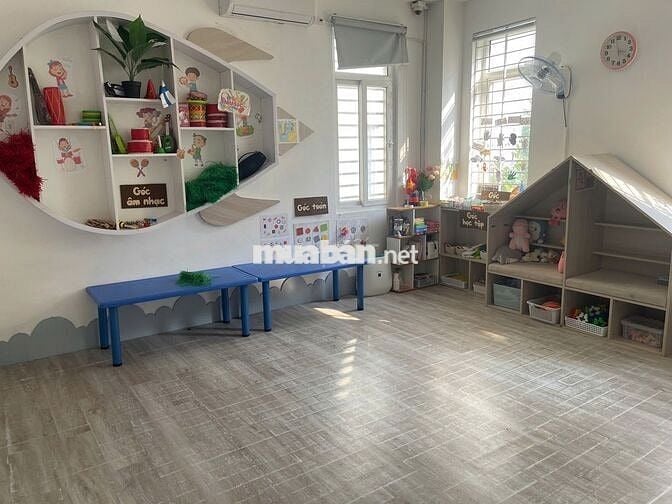 BT KĐT DỊCH VỌNG - CẦU GIẤY, 200m2 đất, XD: 100m2 x 3,5T, MT:10m.