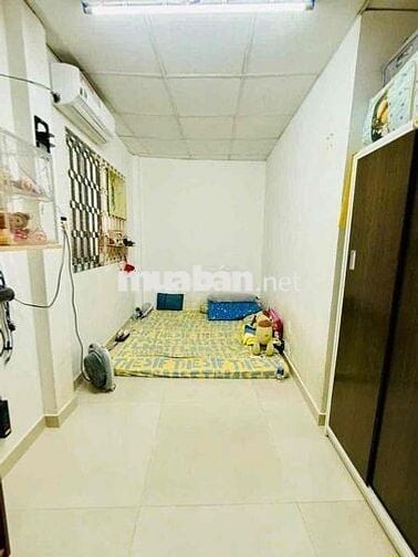 Cần tìm bạn nữ ở ghép trong nhà nguyên căn 21m2 đường Võ Văn Tần