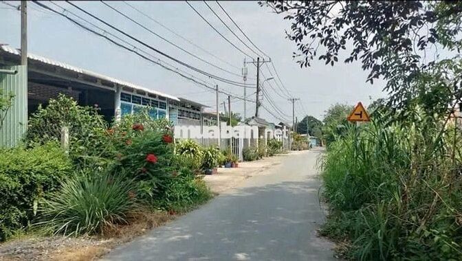 Phước Thạnh 129m² full thổ (6x22) MT đường Lê Thị Nghĩ. Chỉ 850 triệu