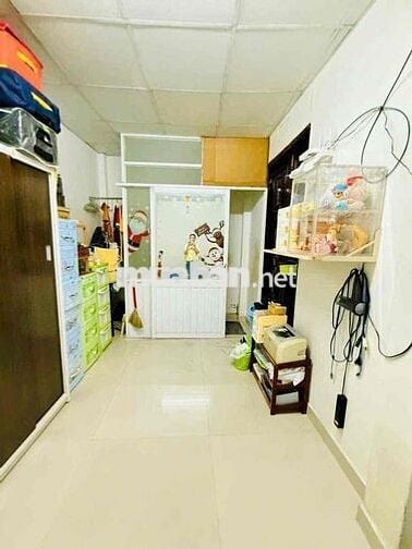 Cần tìm bạn nữ ở ghép trong nhà nguyên căn 21m2 đường Võ Văn Tần