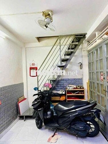 Cần tìm bạn nữ ở ghép trong nhà nguyên căn 21m2 đường Võ Văn Tần