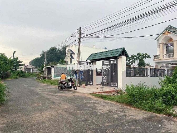 Cắt lỗ 500tr bán nhanh 177m2 Định Hoà đối diện viện 1,500 giường